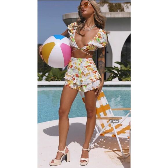 Hello Molly Pants - Hello Molly Clouded Shorts Yellow Orange Print Size Small New With Tags Lined